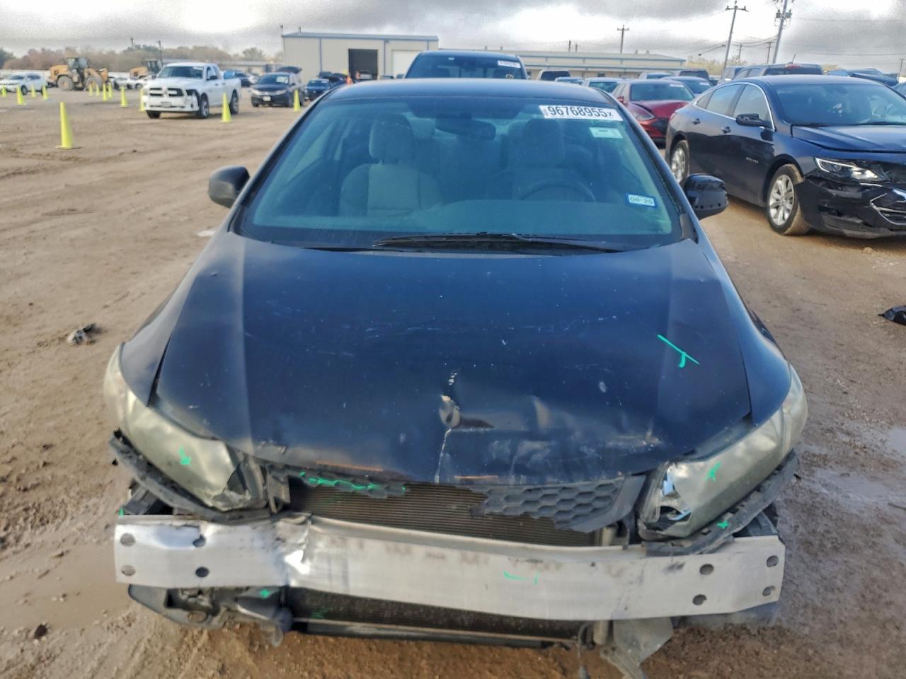 2013 HONDA CIVIC LX photo 5