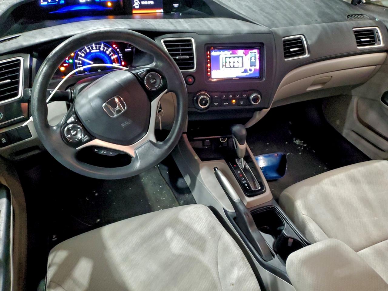2013 HONDA CIVIC LX photo 8