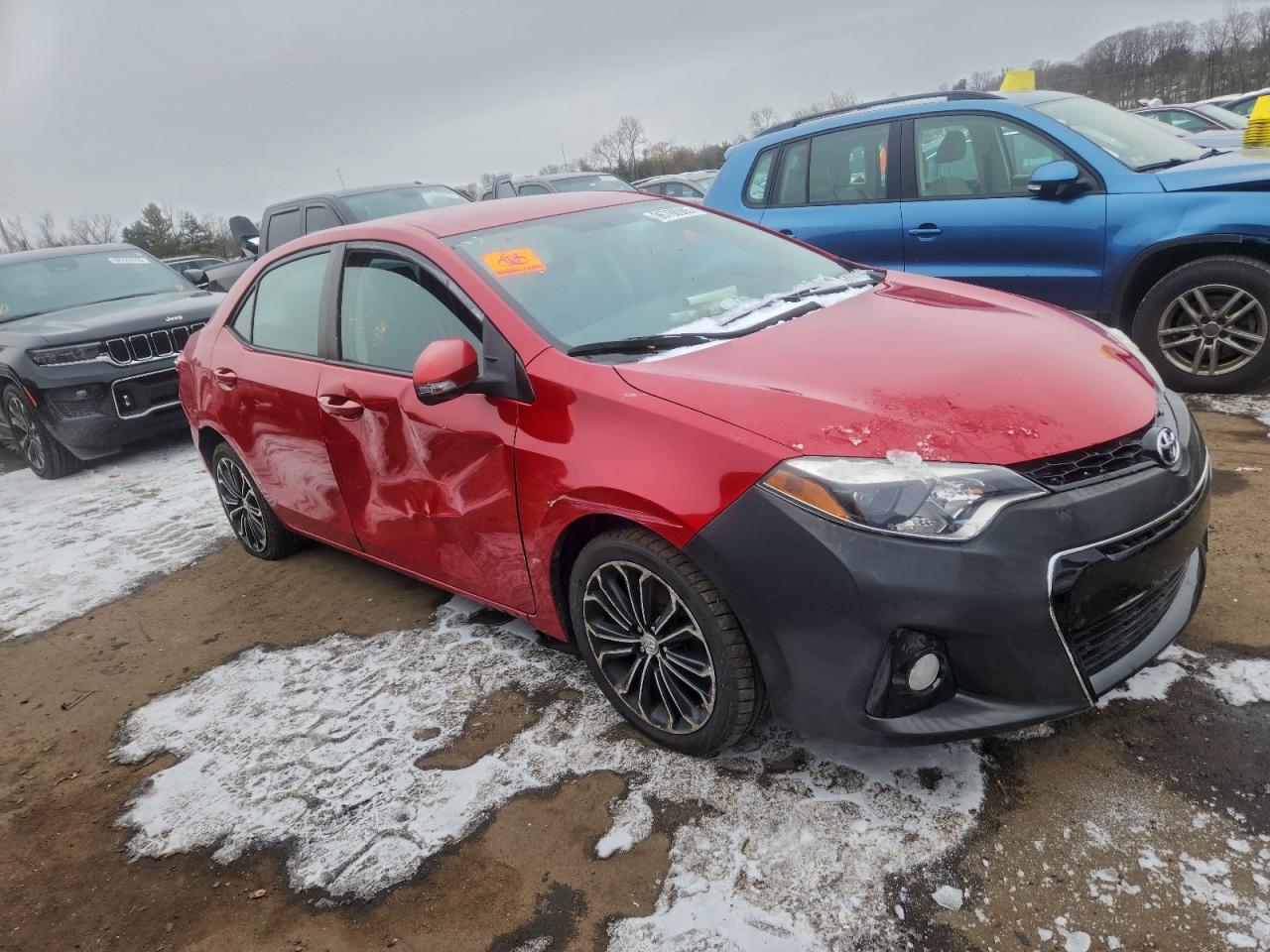 2014 TOYOTA COROLLA L photo 4