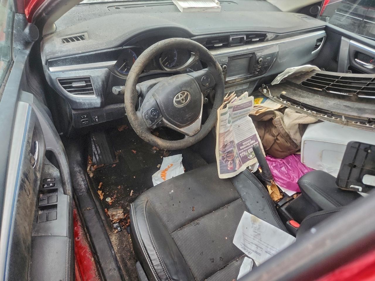 2014 TOYOTA COROLLA L photo 8