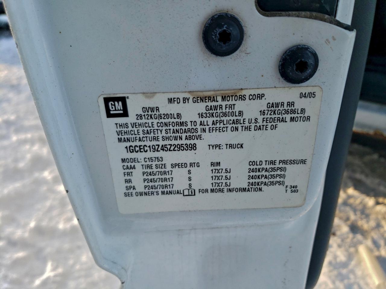 2005 CHEVROLET SILVERADO C1500 photo 12