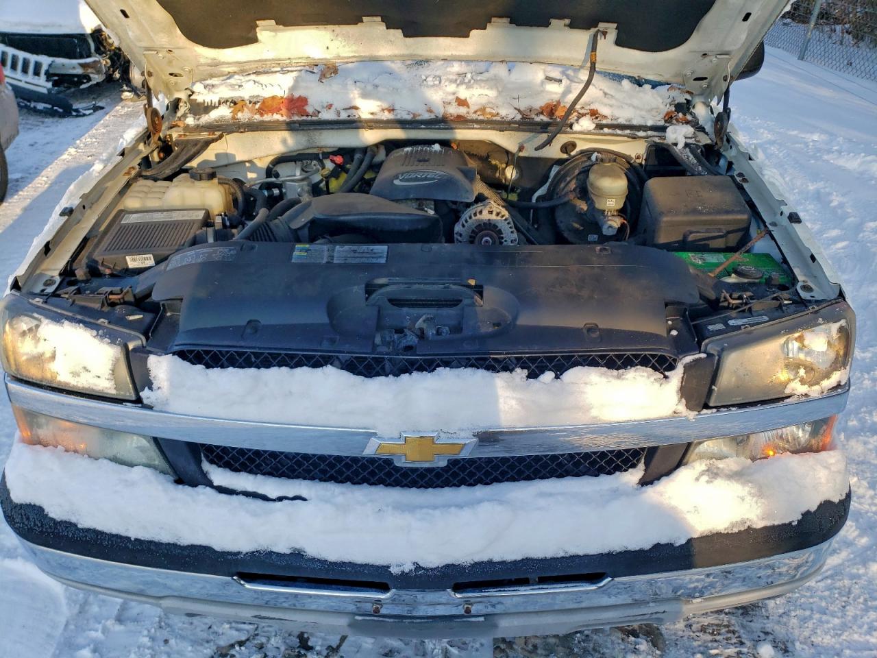2005 CHEVROLET SILVERADO C1500 photo 11