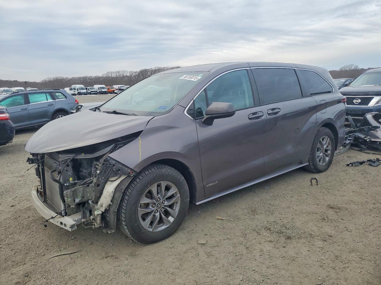 2021 TOYOTA SIENNA