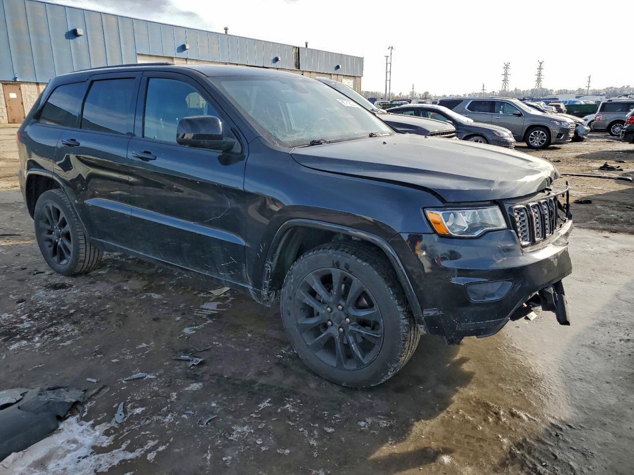 2018 JEEP GRAND CHEROKEE LAREDO photo 4