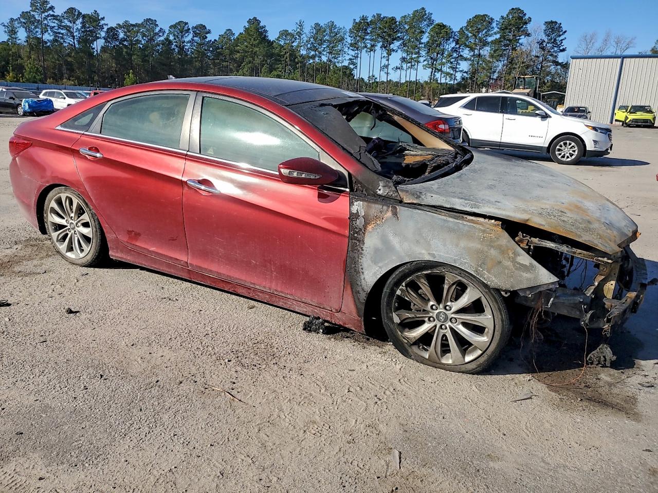 2013 HYUNDAI SONATA SE photo 4