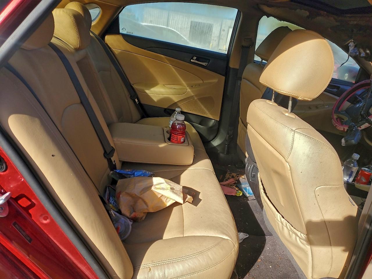 2013 HYUNDAI SONATA SE photo 10