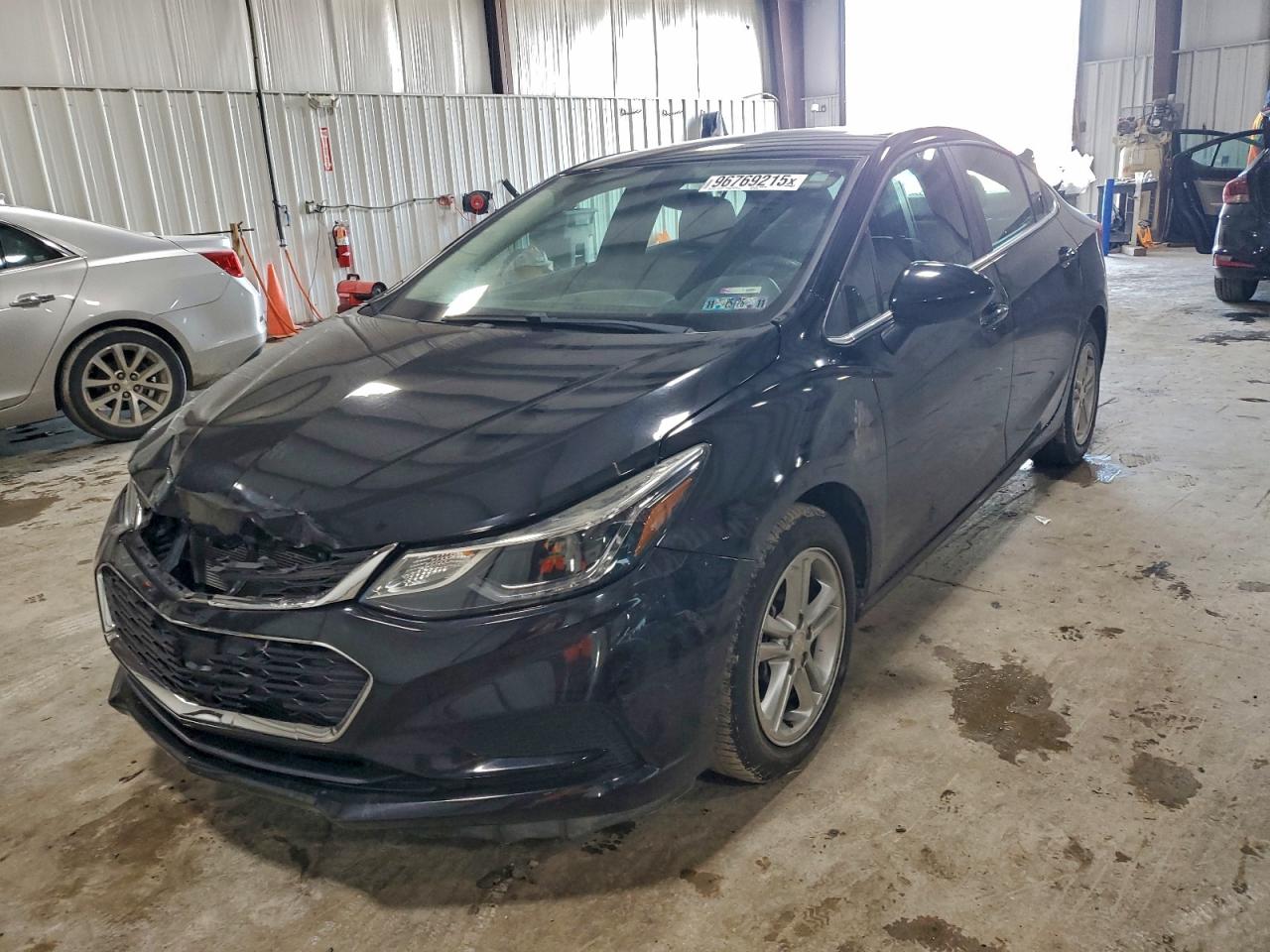 2017 CHEVROLET CRUZE
