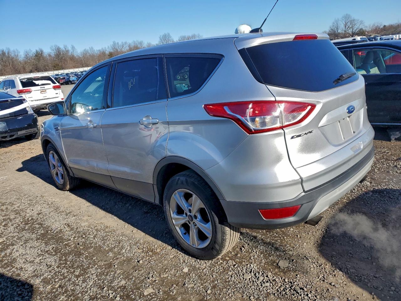 2015 FORD ESCAPE SE photo 2