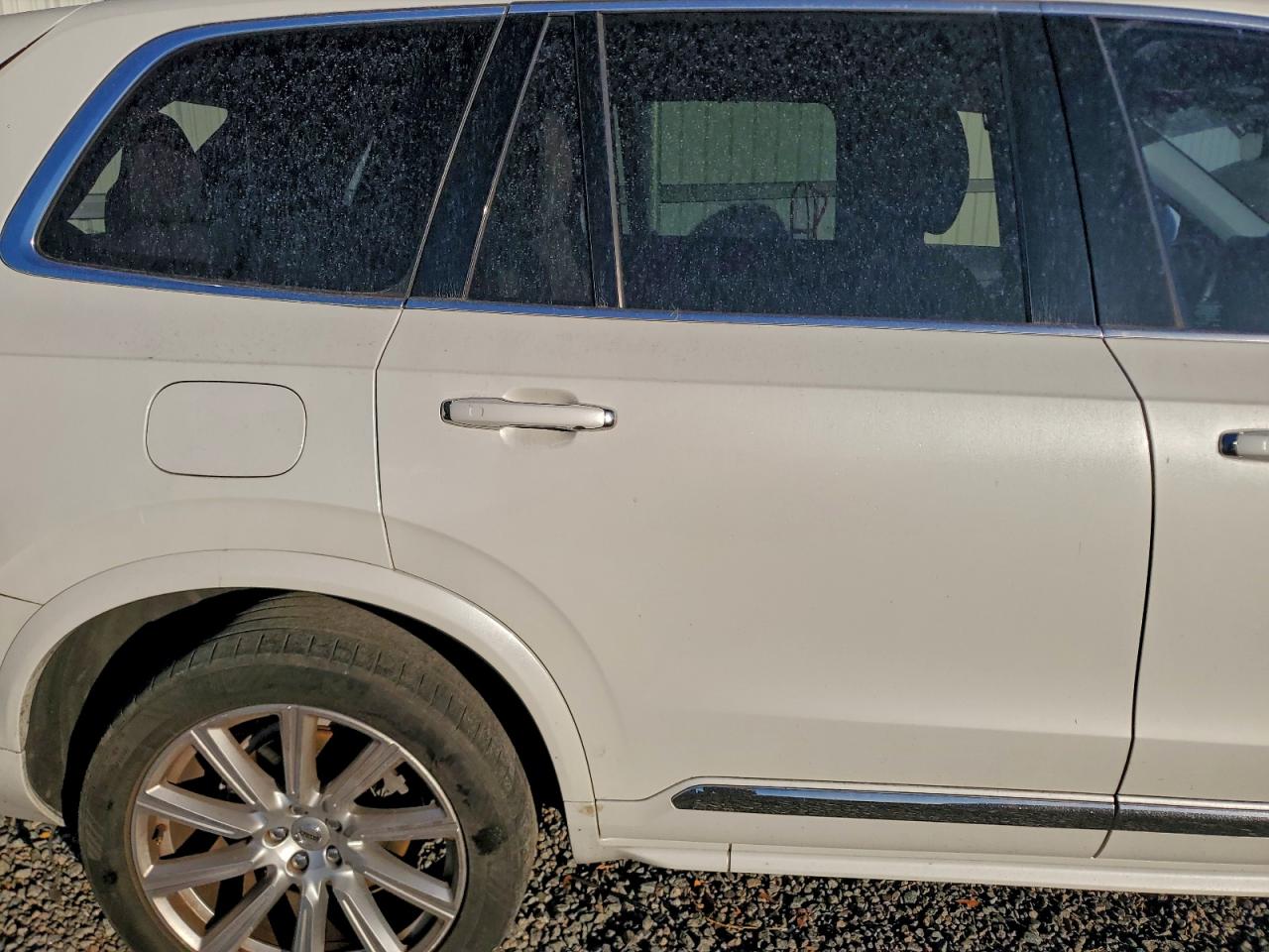 2016 VOLVO XC90 T6 photo 11