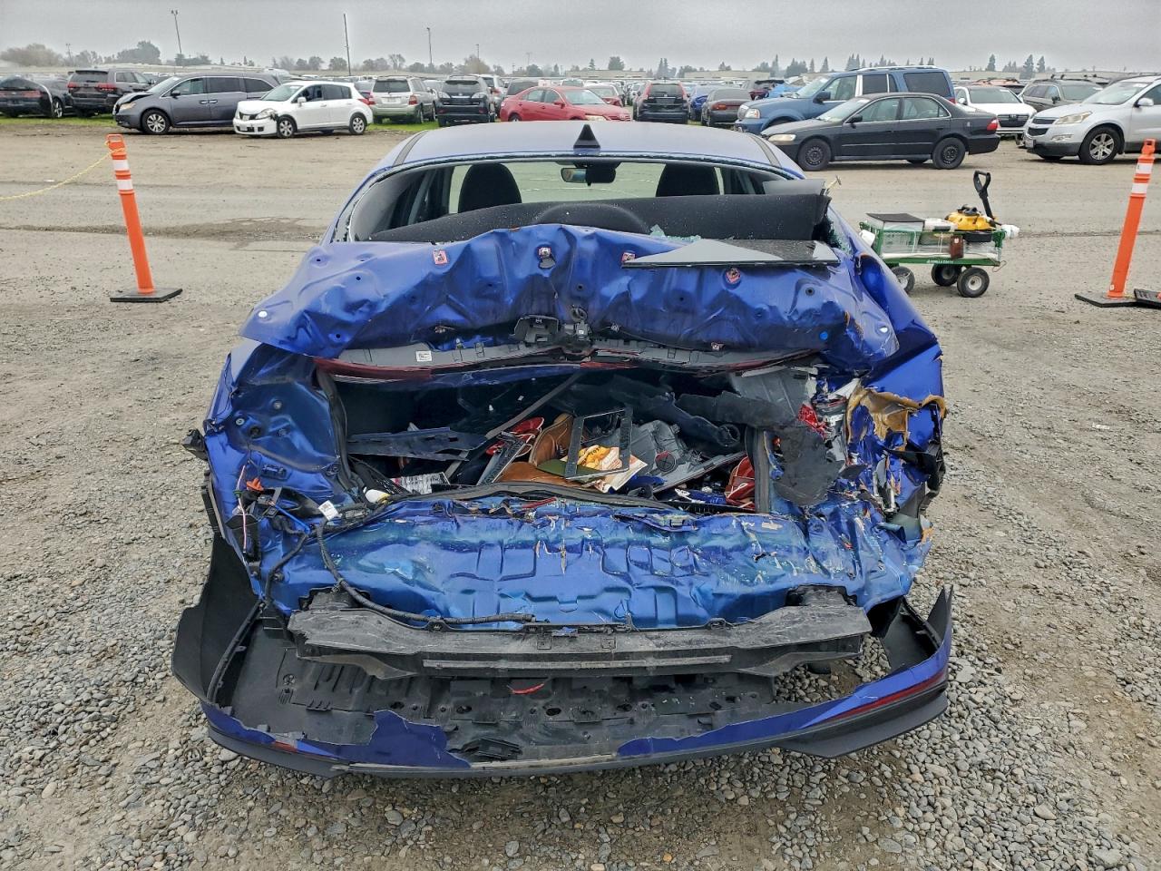 2023 HYUNDAI ELANTRA BLUE photo 6