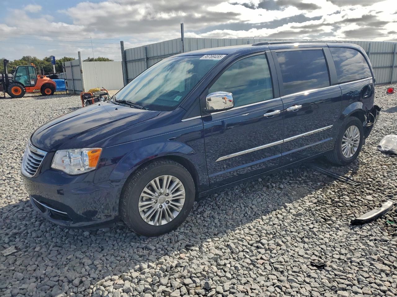 2015 CHRYSLER TOWN & COUNTRY