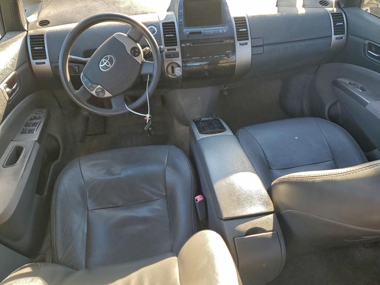 2009 TOYOTA PRIUS photo 8