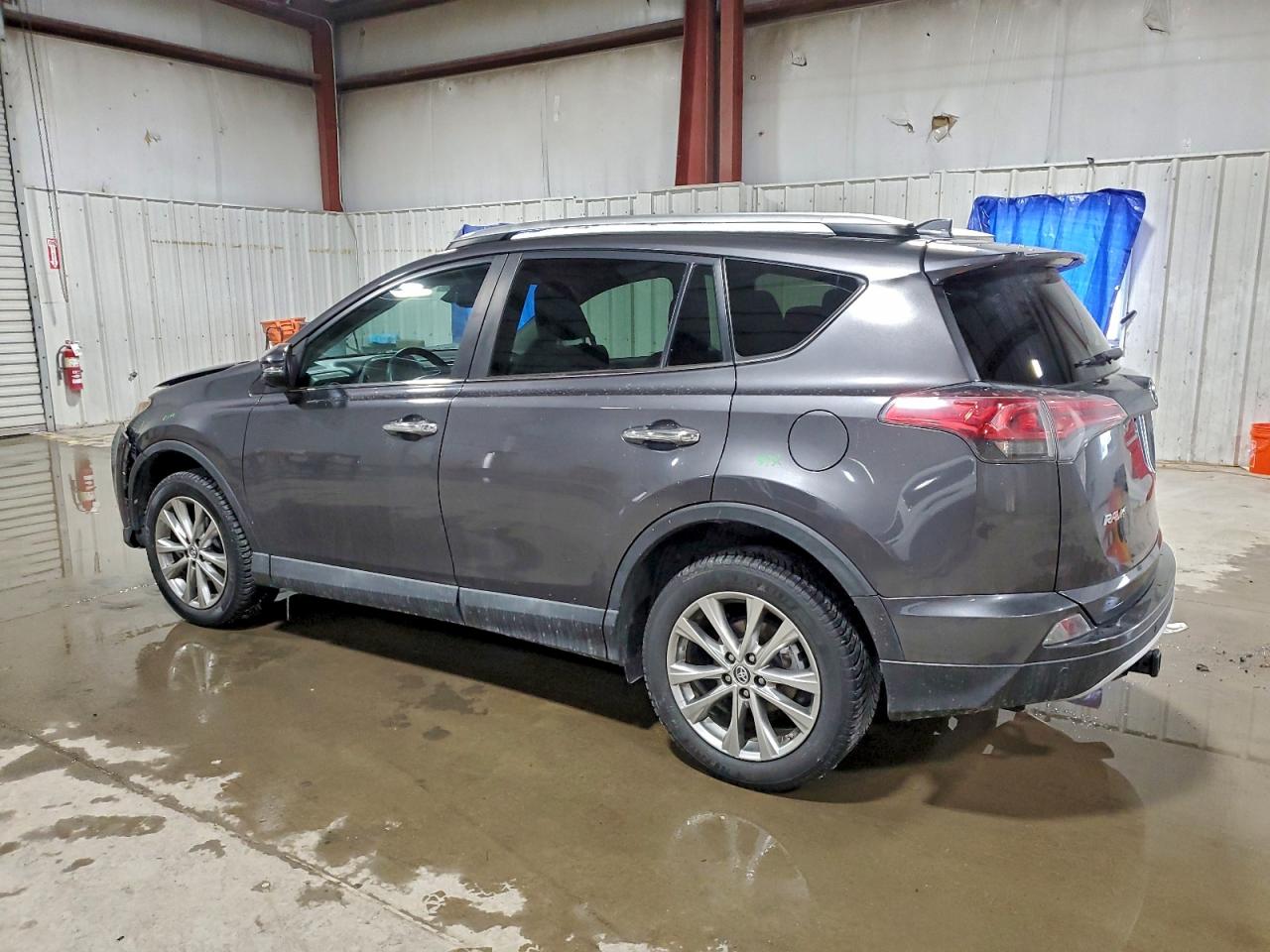 2016 TOYOTA RAV4 LIMITED photo 2