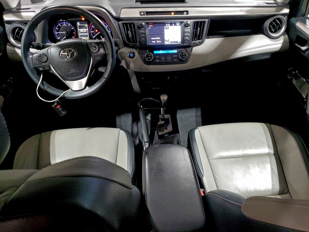 2016 TOYOTA RAV4 LIMITED photo 8