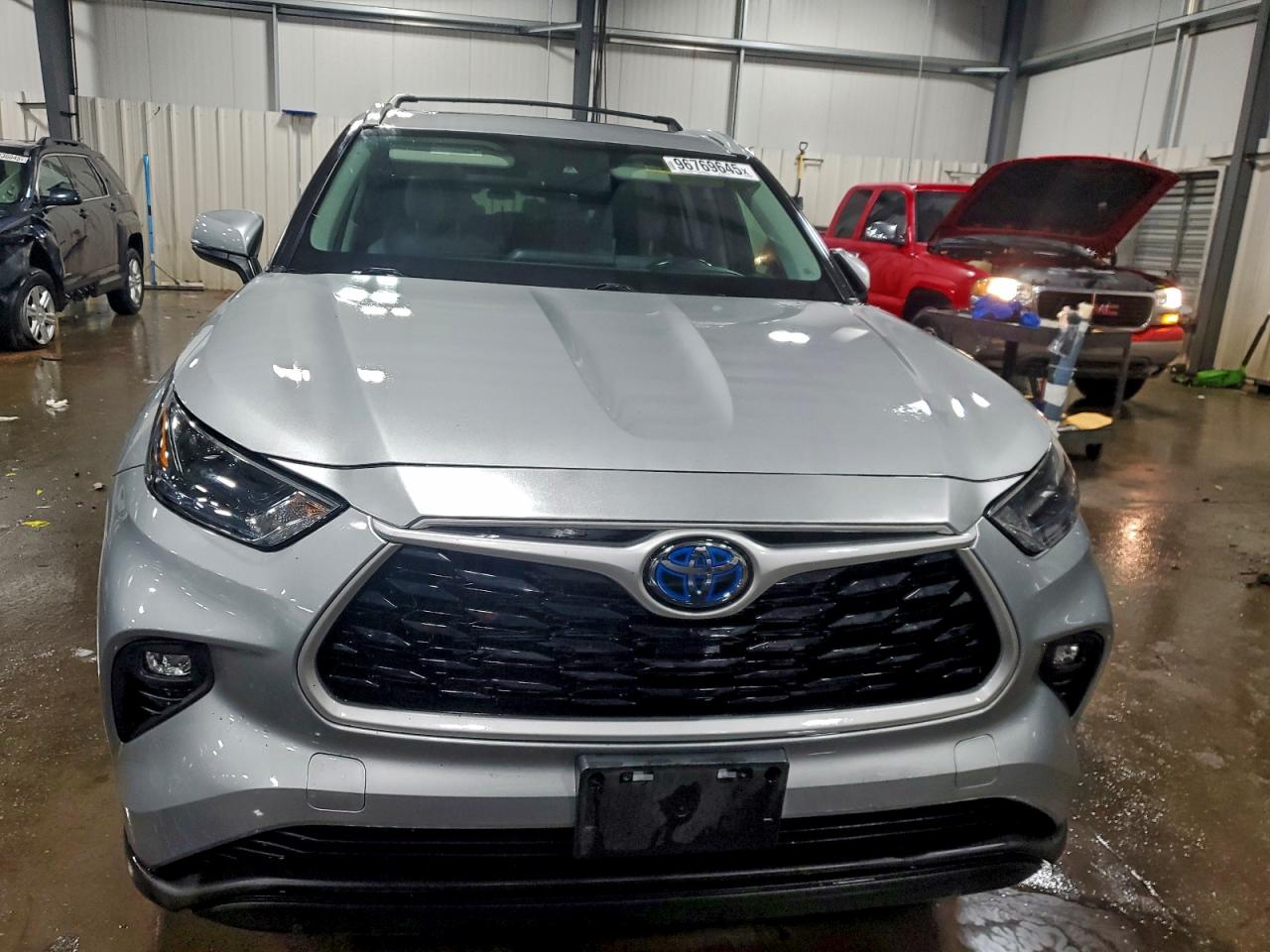 2022 TOYOTA HIGHLANDER HYBRID XLE photo 5