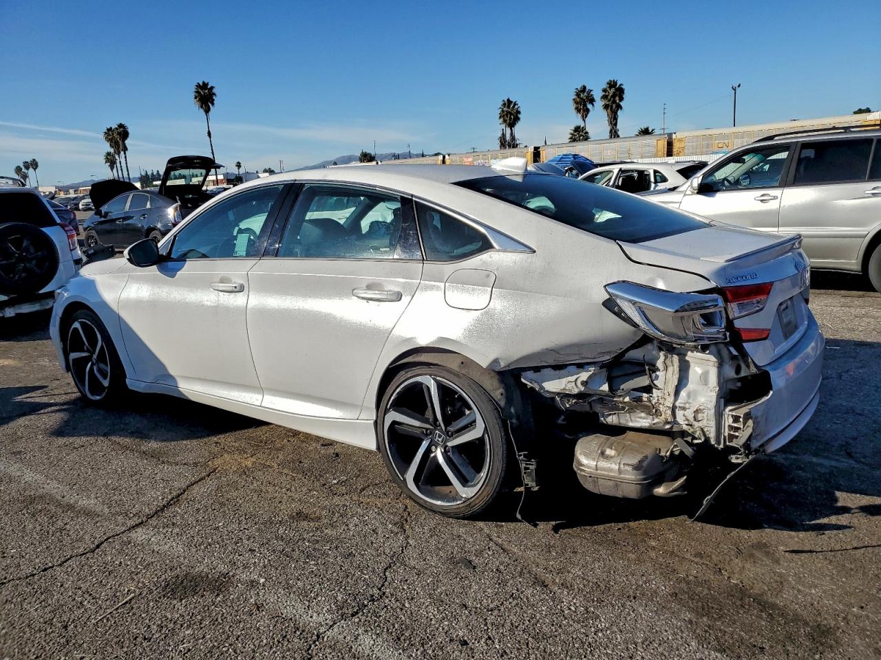 2020 HONDA ACCORD SPORT photo 2