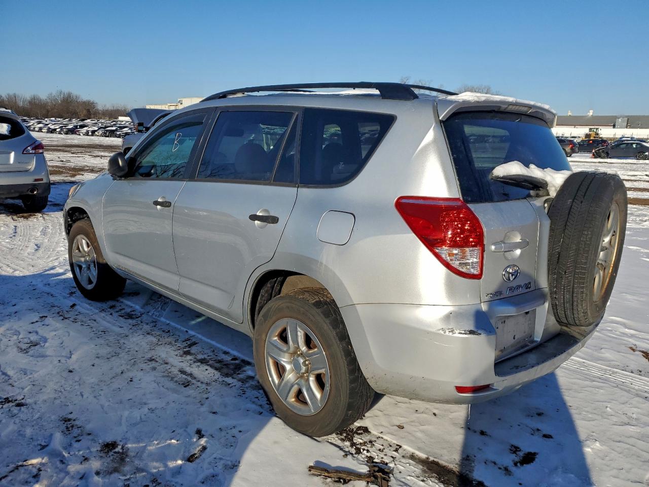 2006 TOYOTA RAV4 photo 2