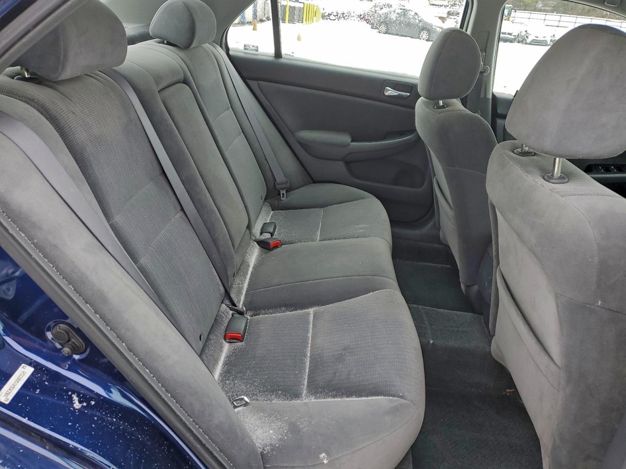 2005 HONDA ACCORD LX photo 10