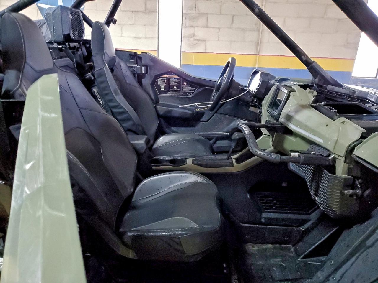 2025 POLARIS RZR UTILITY VEHICLE photo 5
