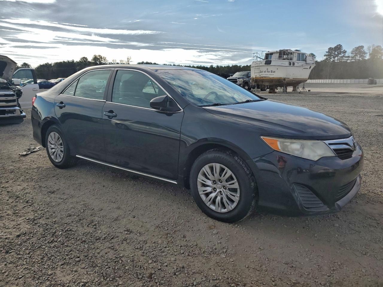 2012 TOYOTA CAMRY BASE photo 4
