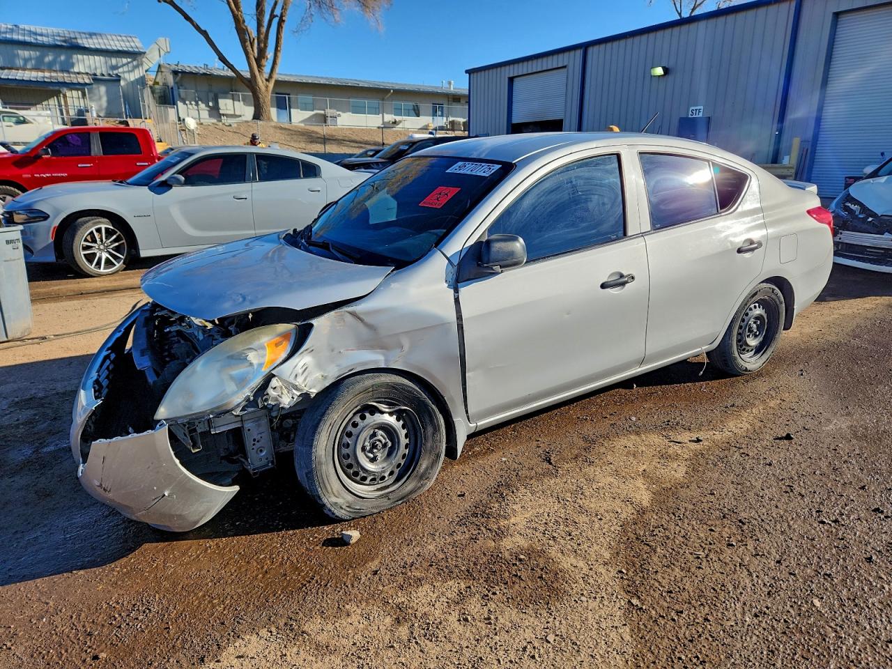 2014 NISSAN VERSA