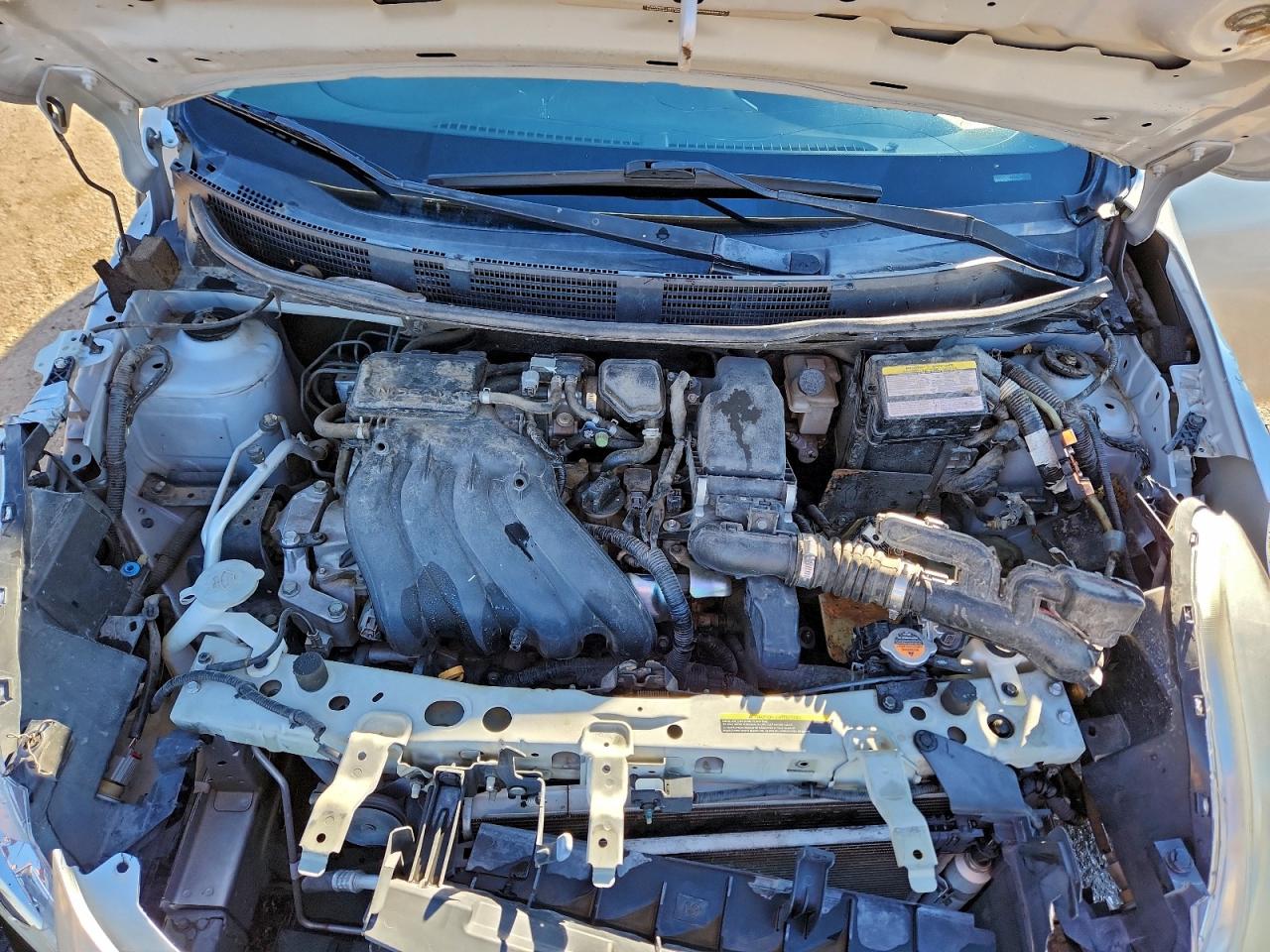 2014 NISSAN VERSA S photo 11