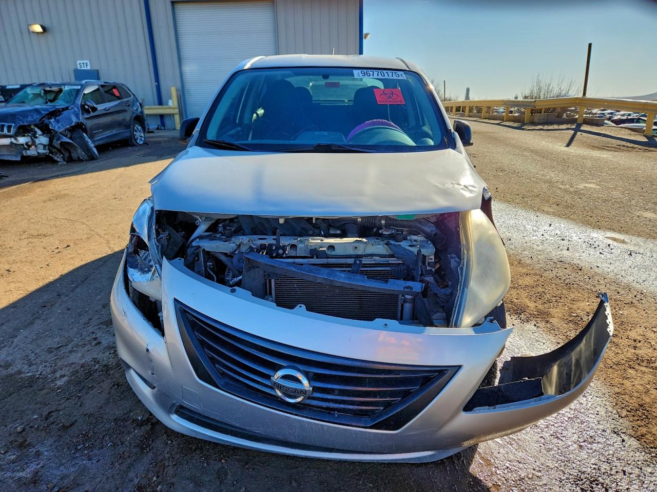 2014 NISSAN VERSA S photo 5