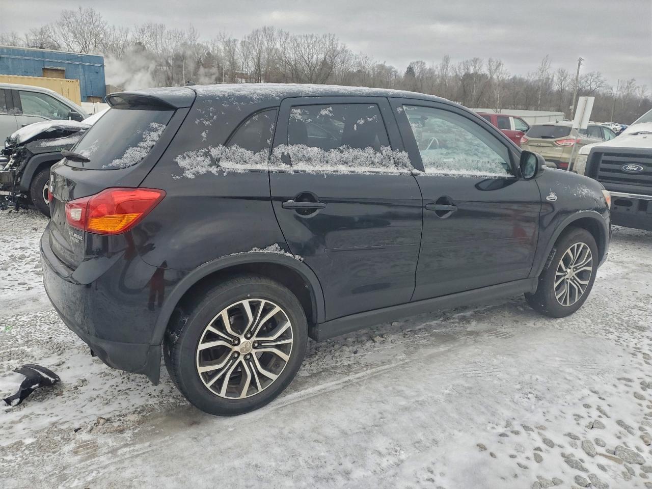 2016 MITSUBISHI OUTLANDER SPORT ES photo 3