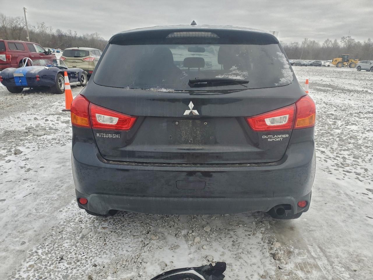 2016 MITSUBISHI OUTLANDER SPORT ES photo 6