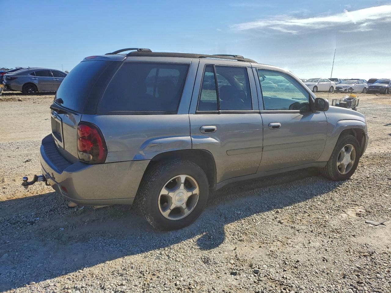 2009 CHEVROLET TRAILBLAZER LT photo 3