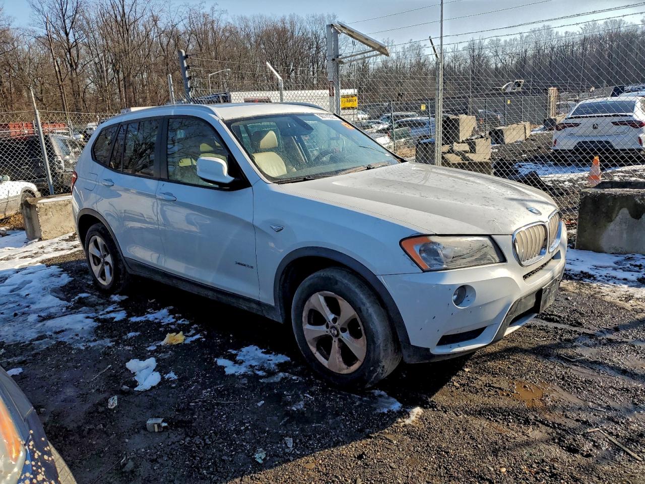 2012 BMW X3 XDRIVE28I photo 4