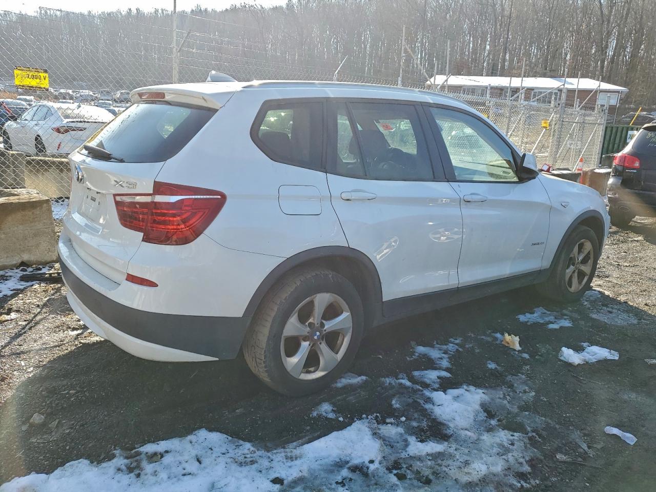 2012 BMW X3 XDRIVE28I photo 3