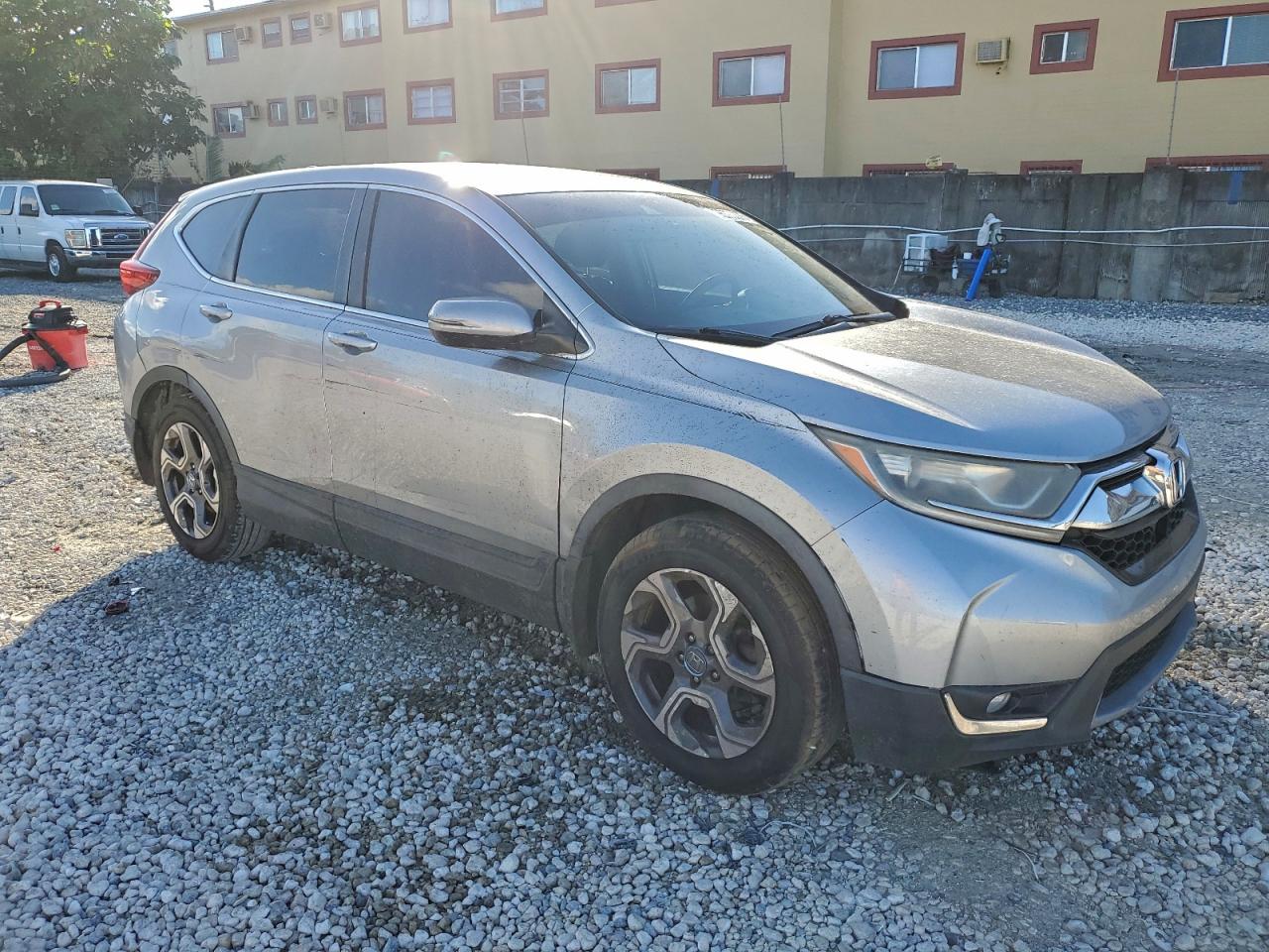 2017 HONDA CR-V EX photo 4