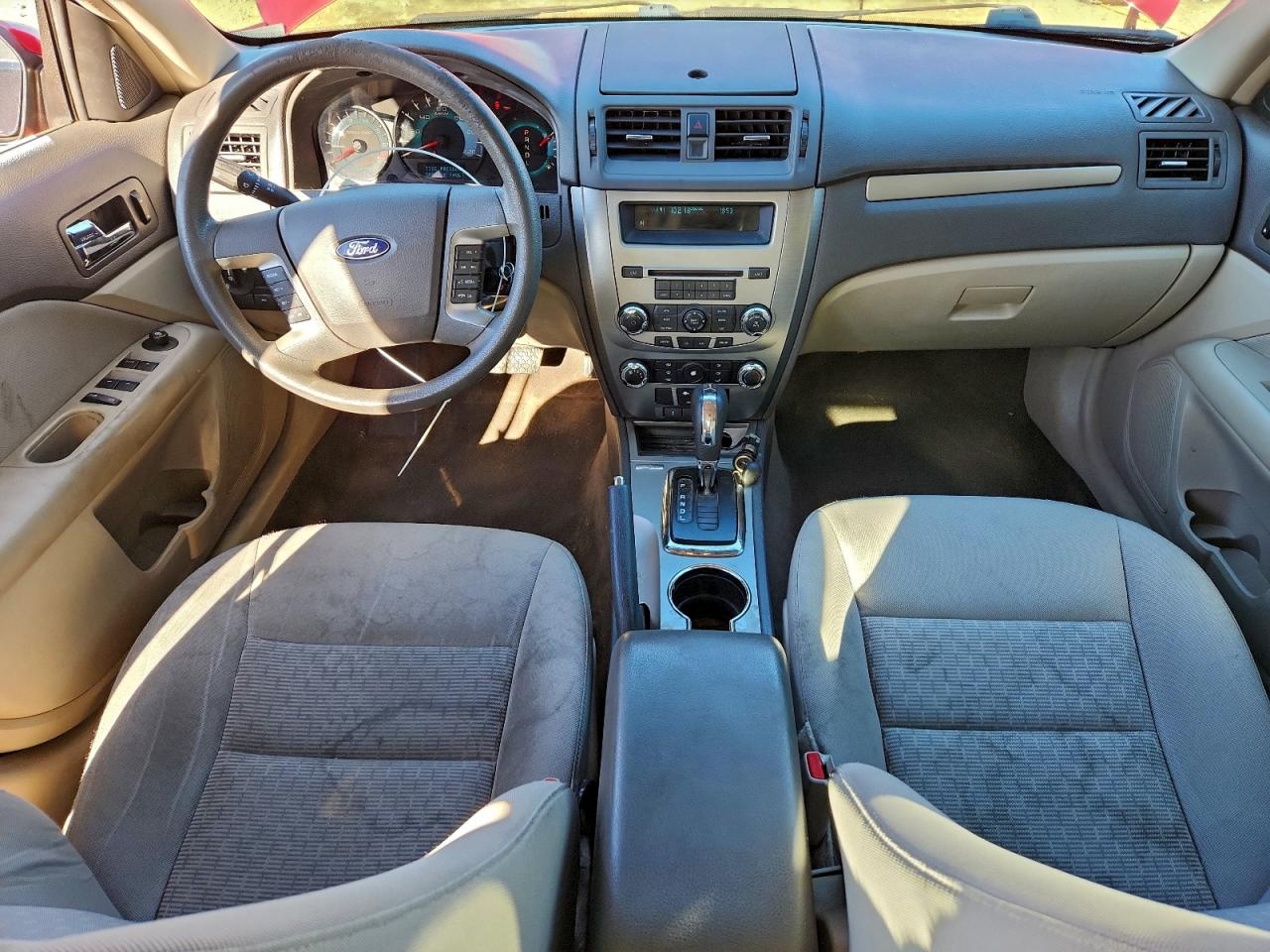2010 FORD FUSION SE photo 8