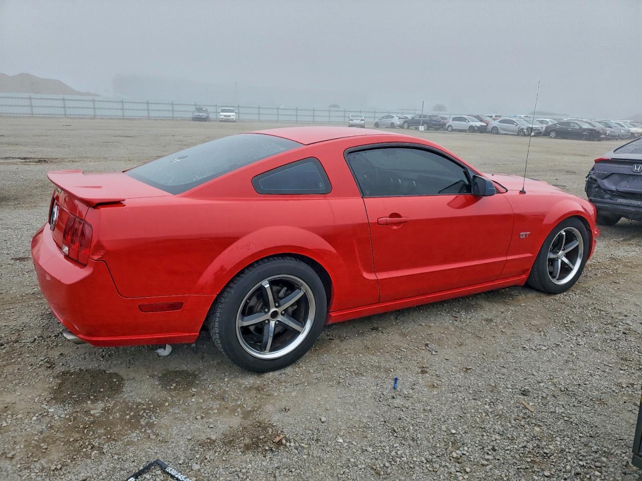 2006 FORD MUSTANG GT photo 3