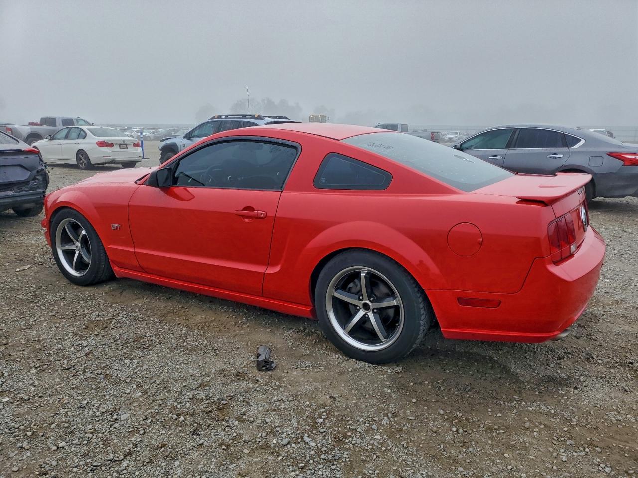 2006 FORD MUSTANG GT photo 2
