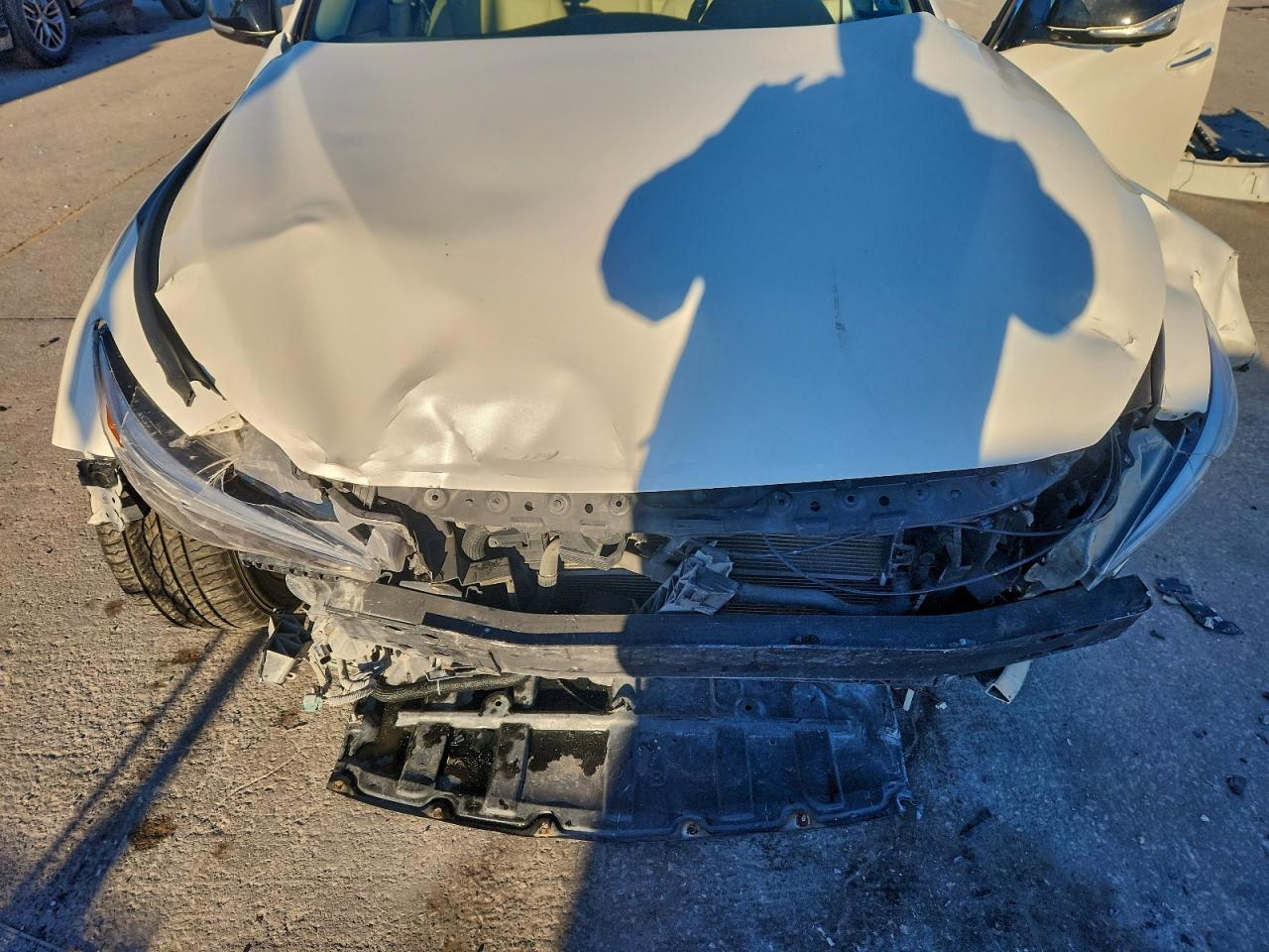 2018 INFINITI Q50 LUXE photo 11