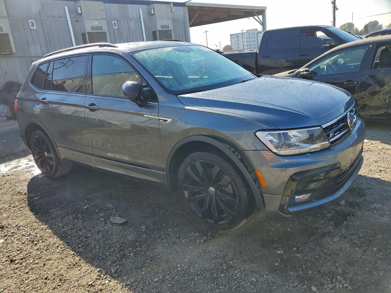 2020 VOLKSWAGEN TIGUAN SE photo 4