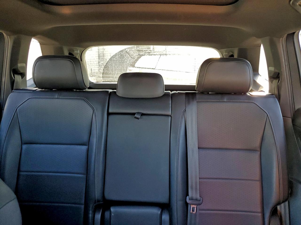 2020 VOLKSWAGEN TIGUAN SE photo 10