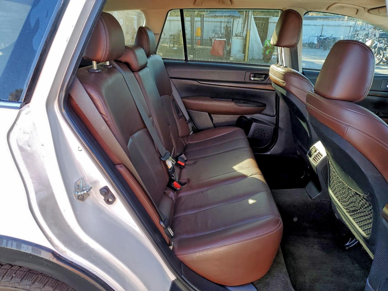 2014 SUBARU OUTBACK 3.6R LIMITED photo 11