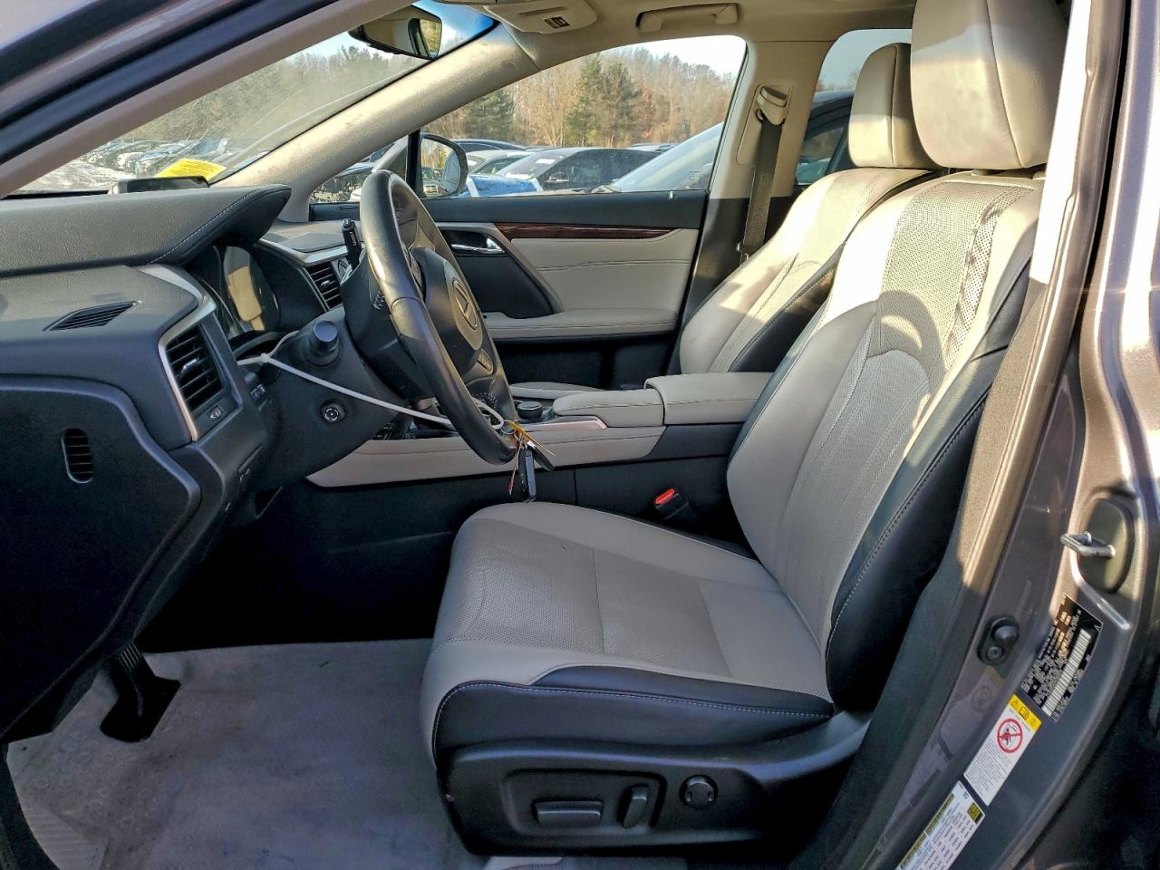 2017 LEXUS RX 350 BASE photo 7