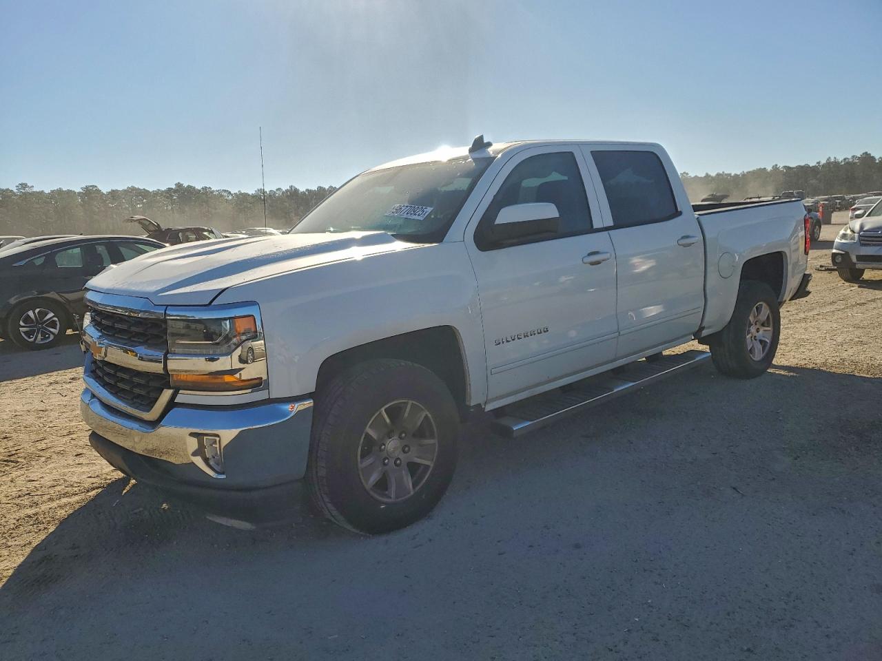 2017 CHEVROLET SILVERADO