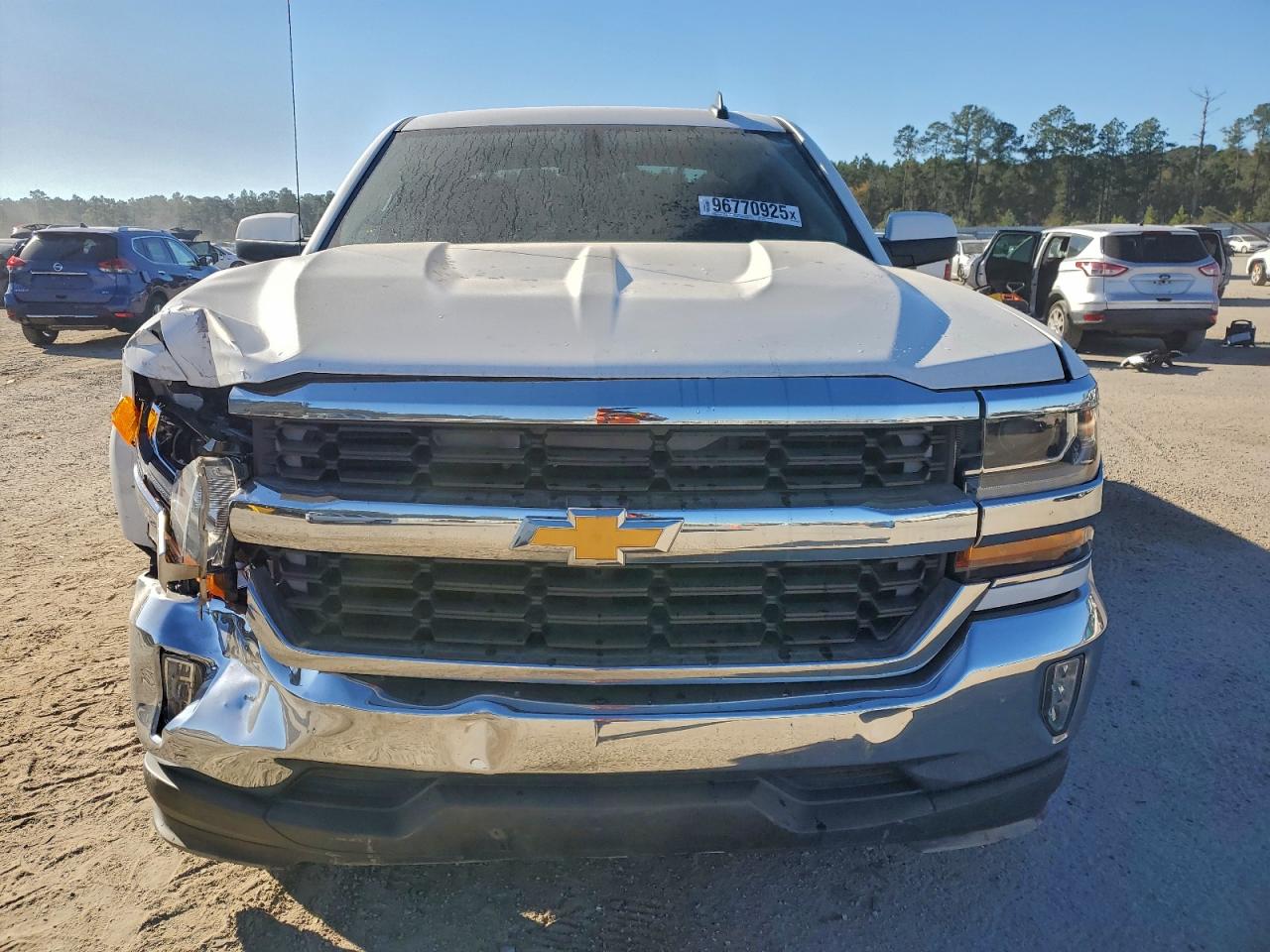 2017 CHEVROLET SILVERADO C1500 LT photo 5