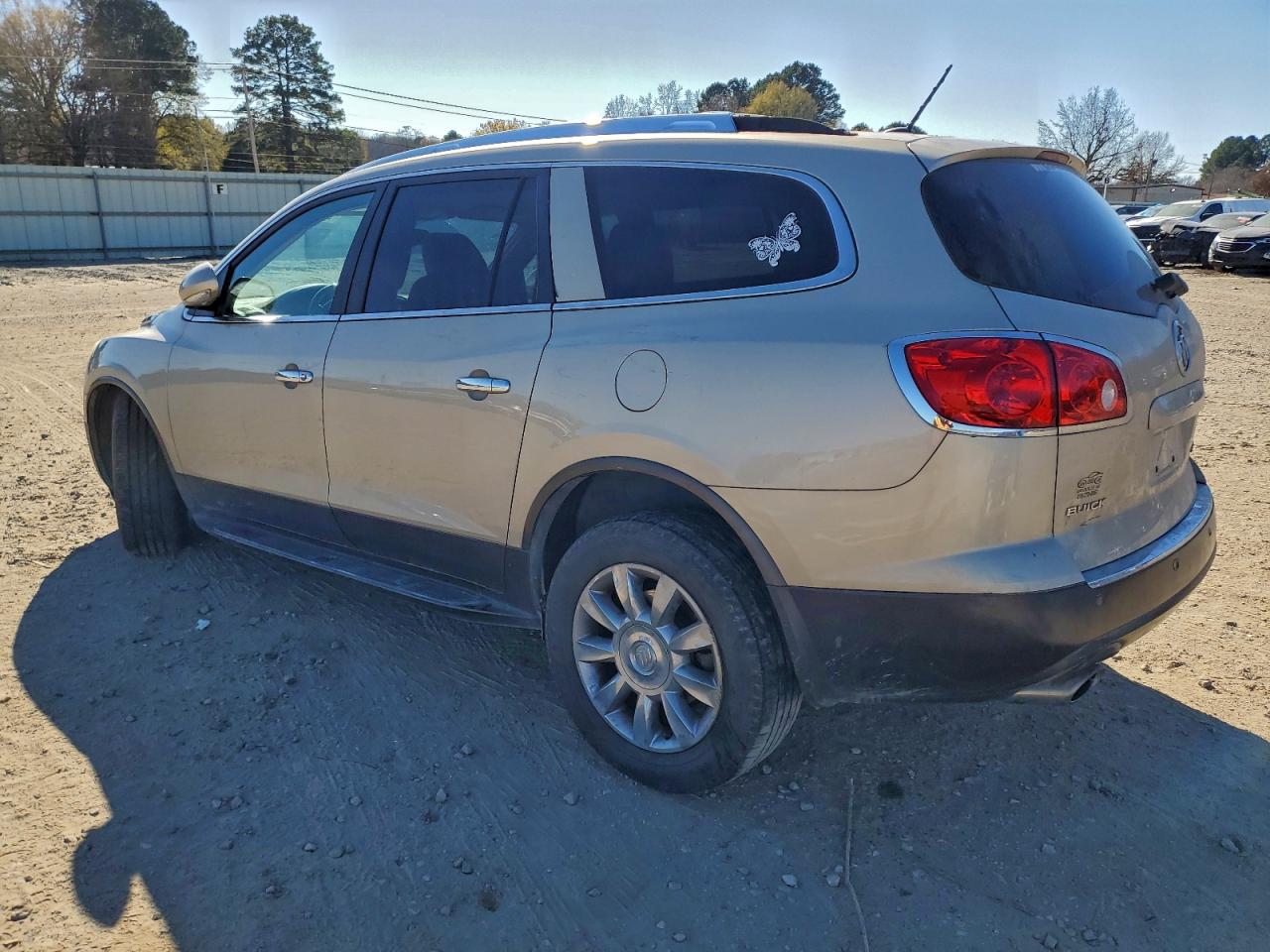 2011 BUICK ENCLAVE CXL photo 2