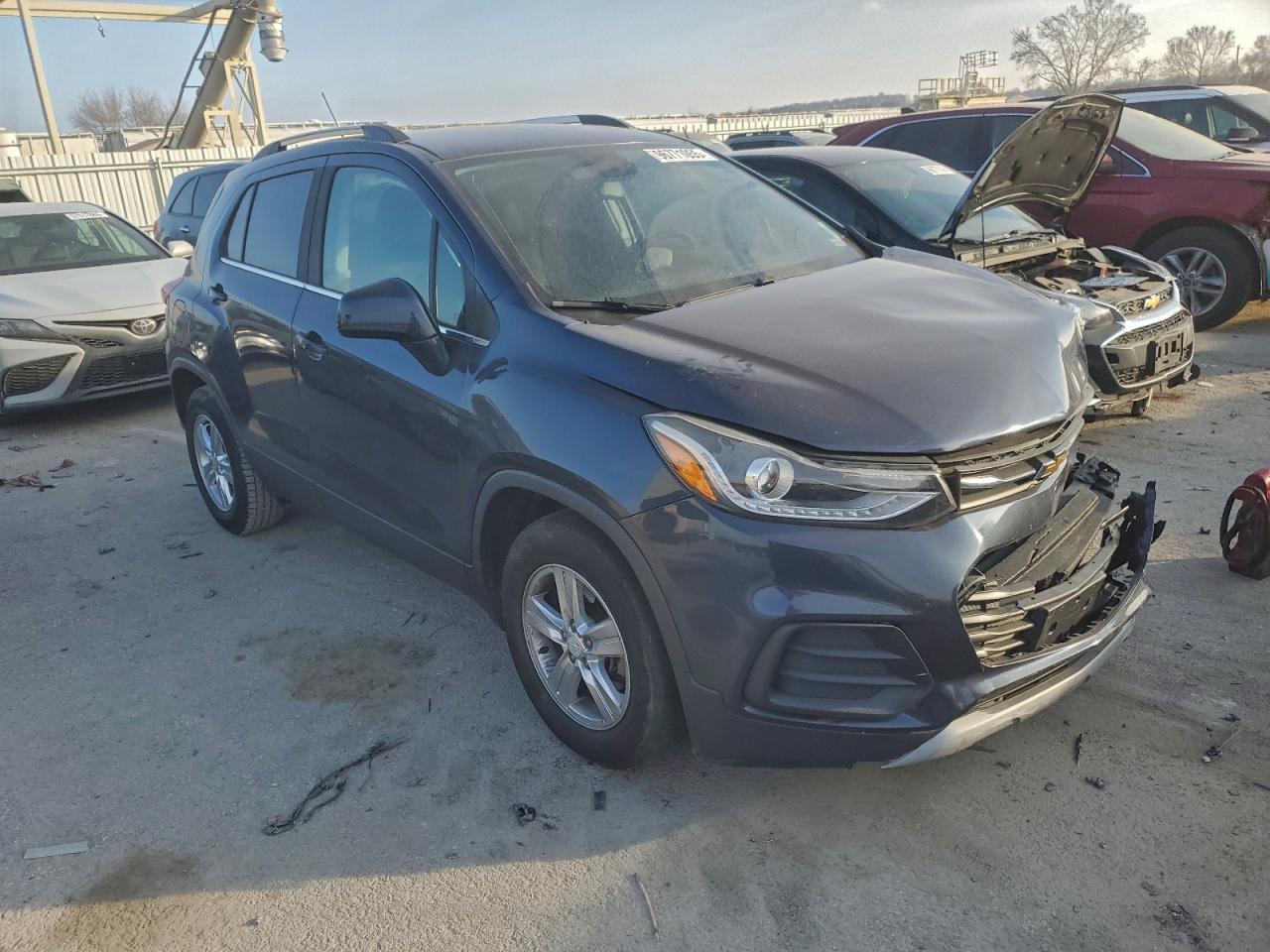 2018 CHEVROLET TRAX 1LT photo 4