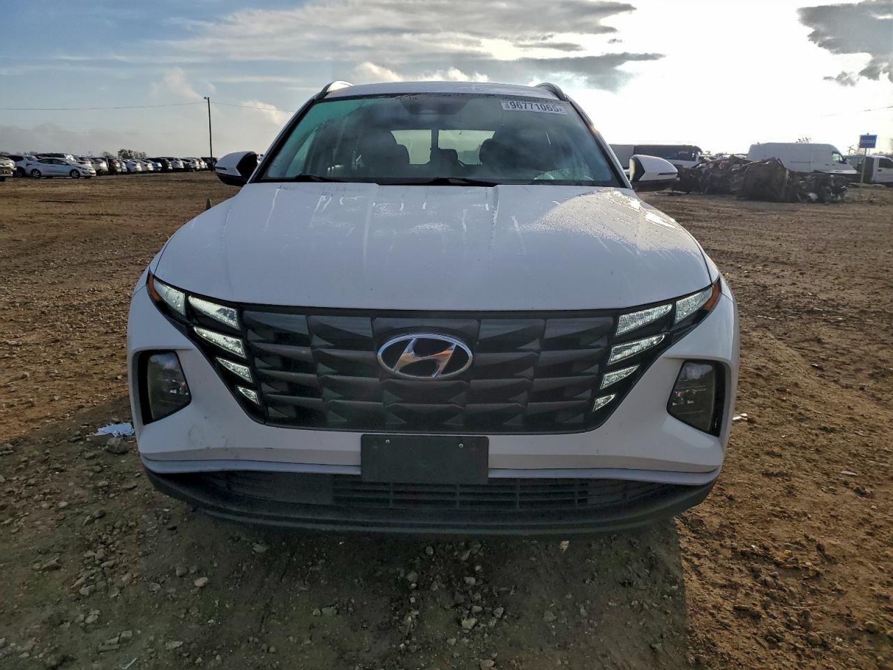 2023 HYUNDAI TUCSON SEL photo 5