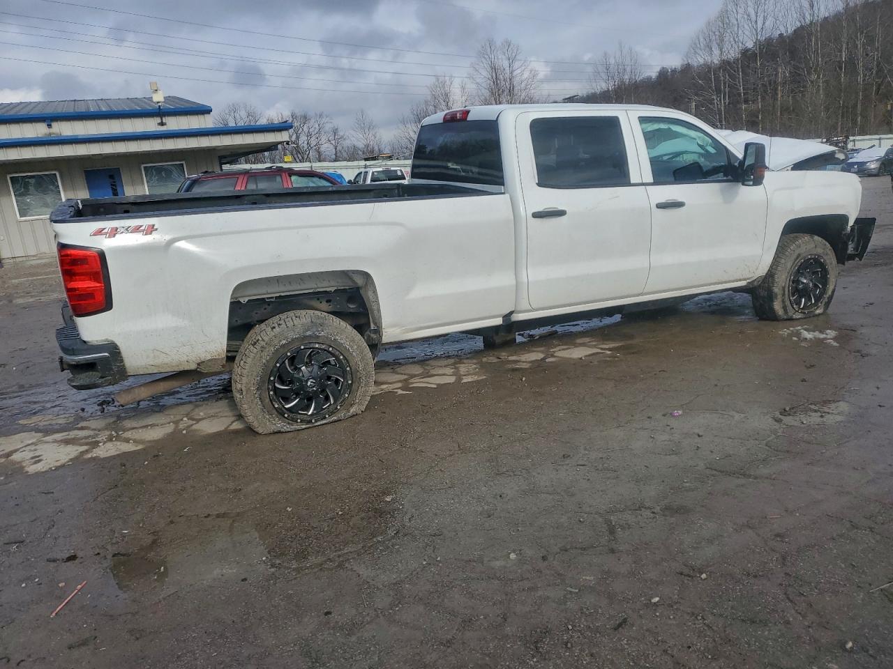 2019 CHEVROLET SILVERADO K2500 HEAVY DUTY photo 3