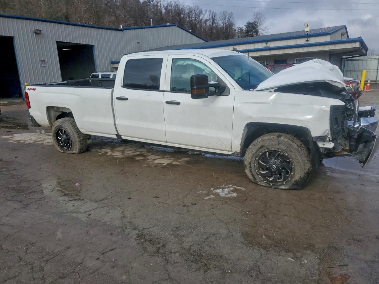 2019 CHEVROLET SILVERADO K2500 HEAVY DUTY photo 4