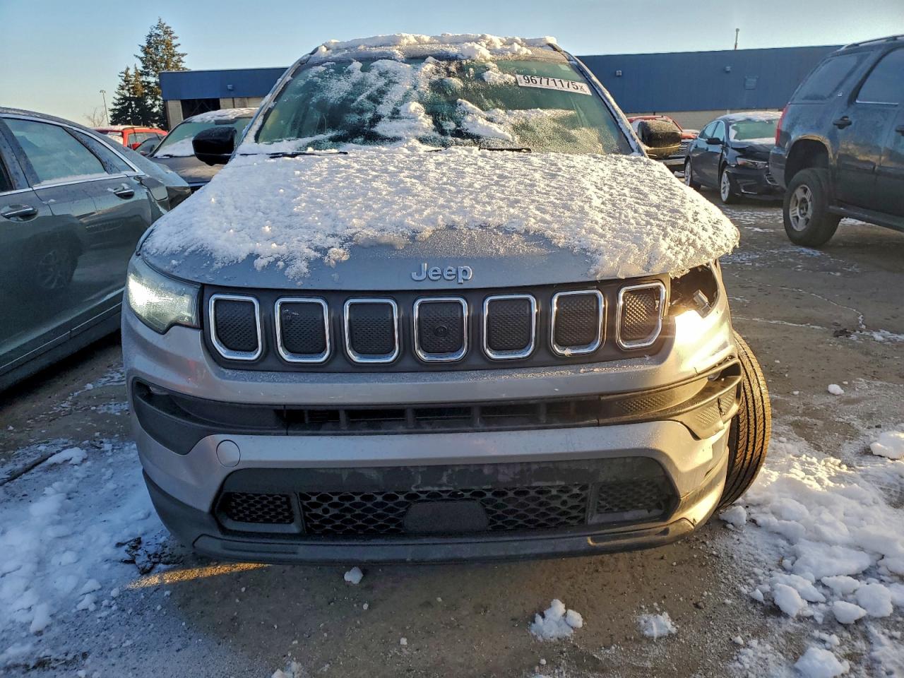 2022 JEEP COMPASS LATITUDE LUX photo 5