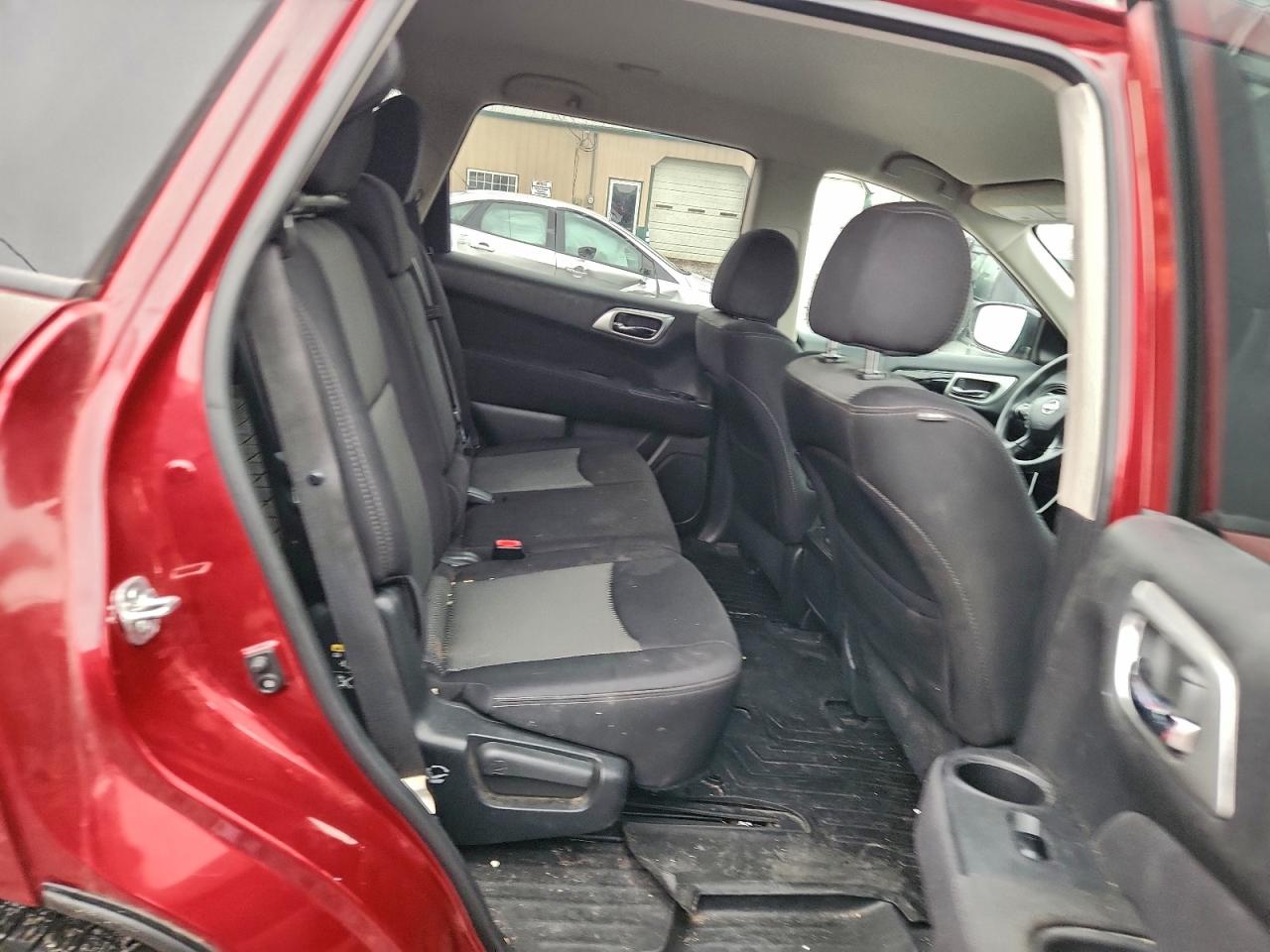 2017 NISSAN PATHFINDER S photo 10